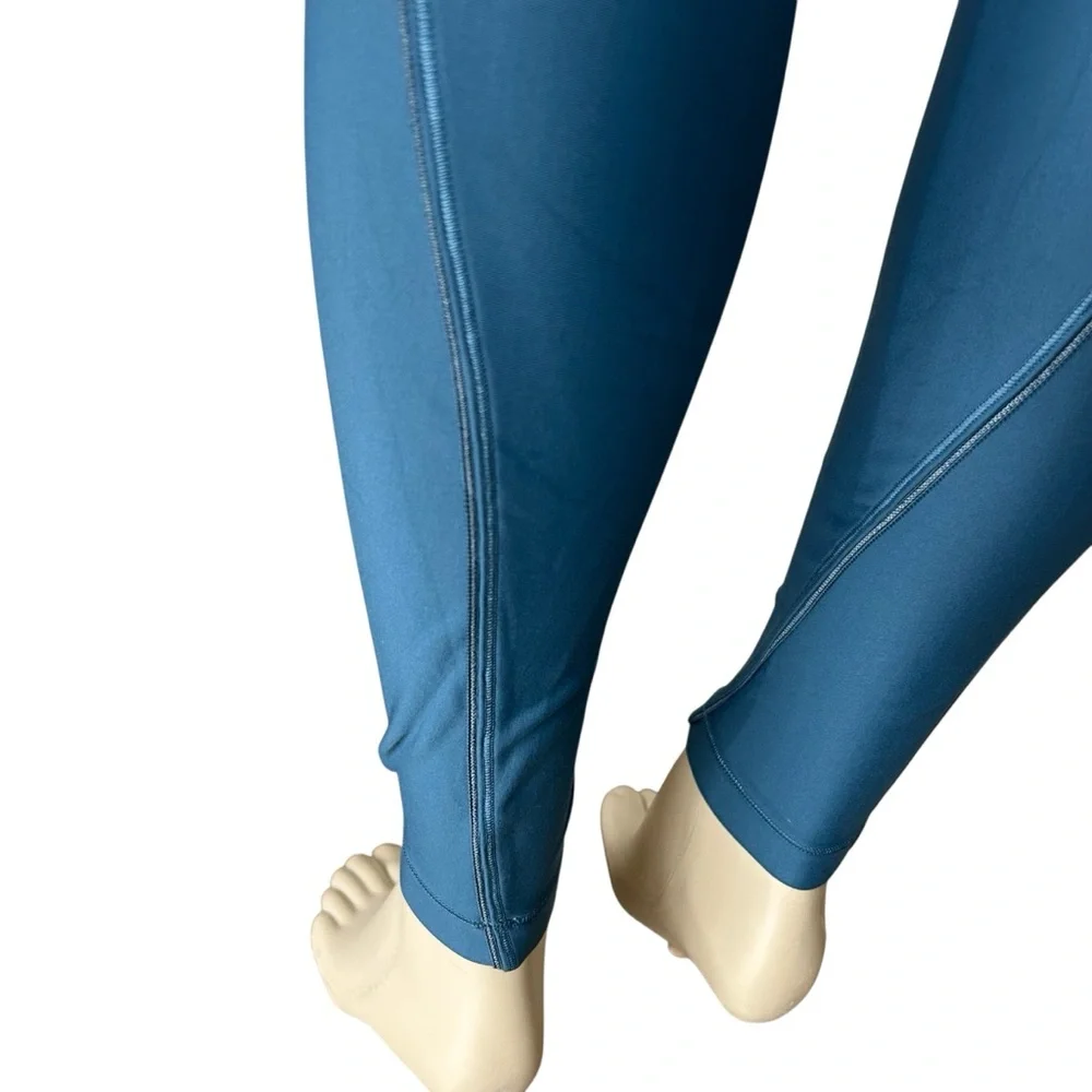 Lululemon Flurry Up Fleece Lined Super High Rise Leggings Rare Size 6 - Picture 8 of 9